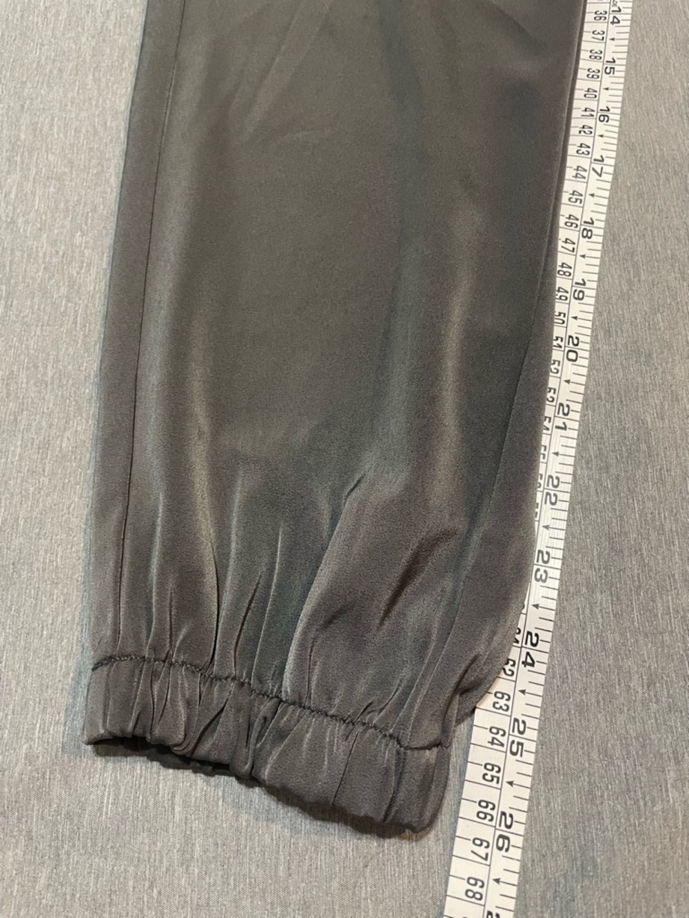 Splendid Satin Cargo Joggers Charcoal XS High Rise Luxe Athleisure Streetwear - Picture 8 of 12